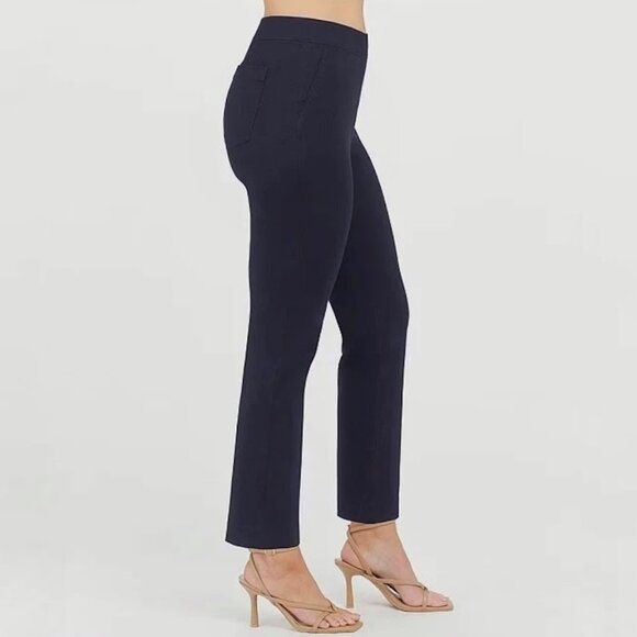 NWT Spanx Polished Ankle Slim Straight On The Go Pants Classic Navy L - Picture 1 of 13
